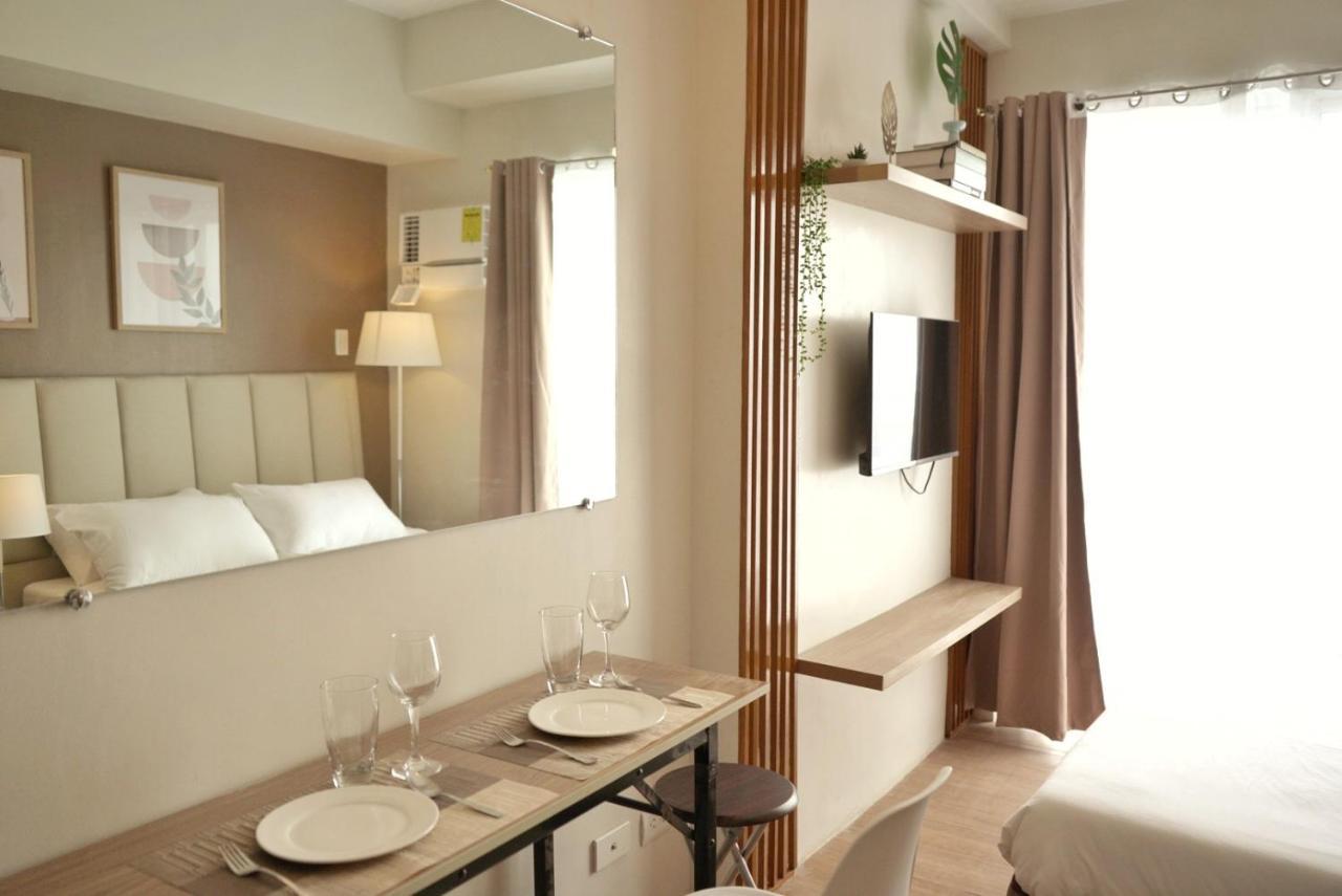 Quince Studio W/ Balcony Orochi Staycation Ph At Loop Tower Cdo Cagayan de Oro Zewnętrze zdjęcie